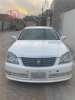 تۆیۆتا کراون